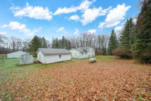 exterior space featuring a storage shed