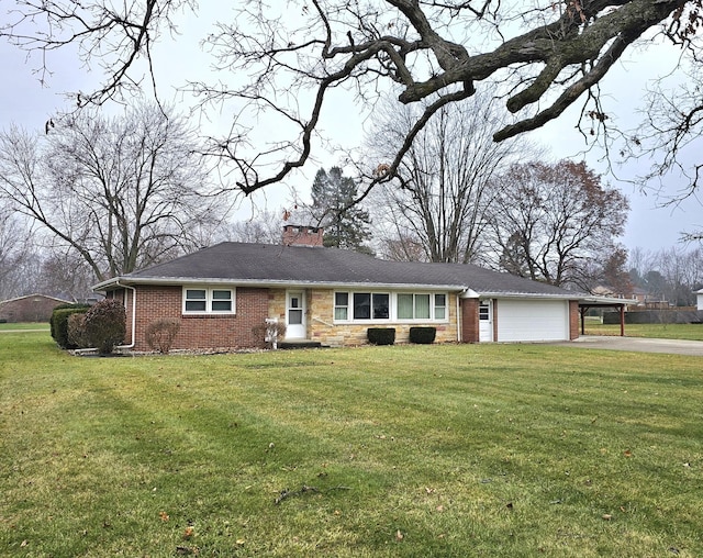 single story home featuring a front yard and a carport