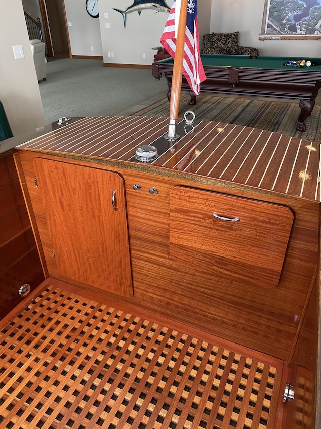 room details featuring carpet floors