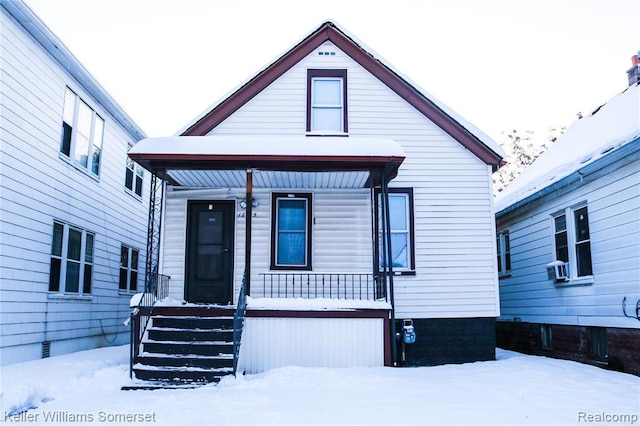 view of front of home with covered porch