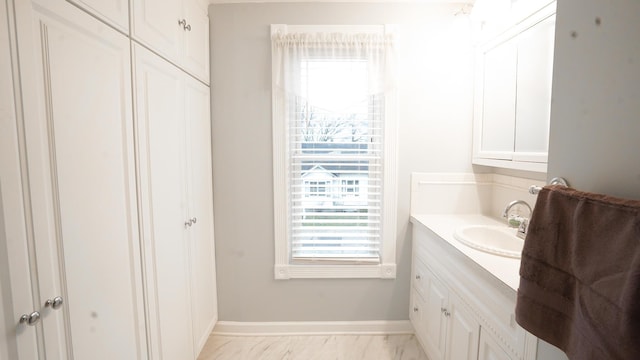 bathroom with vanity