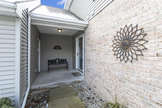 view of property entrance