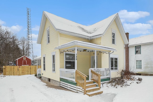 view of front of property featuring covered porch