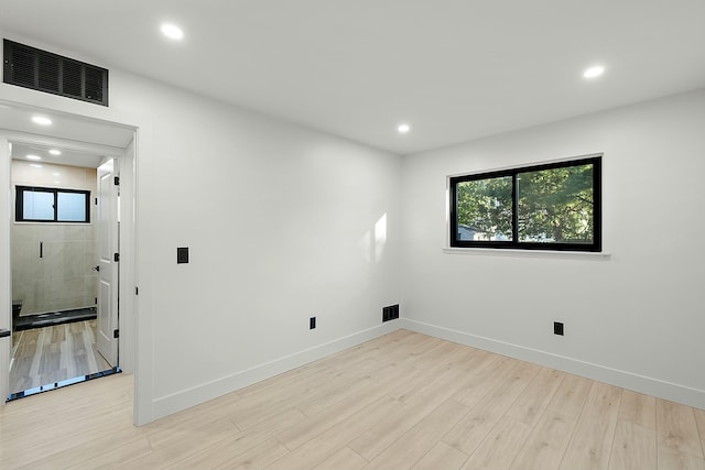 empty room featuring light hardwood / wood-style flooring