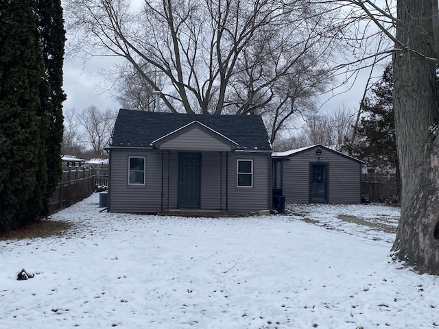 view of front of home