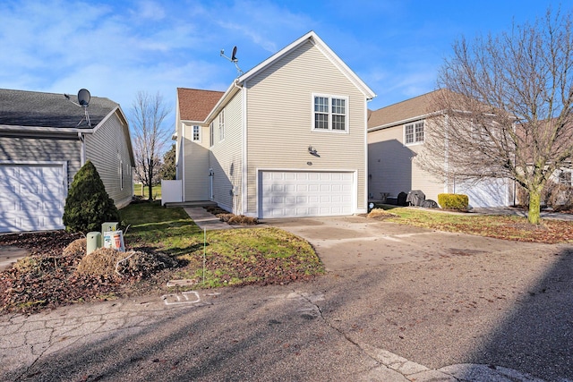 Listing photo 3 for 2113 Kensington Park Cir, Holland MI 49423