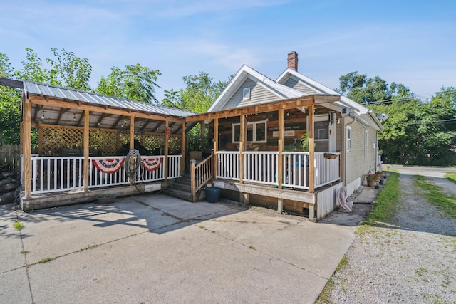 view of front of property with a porch