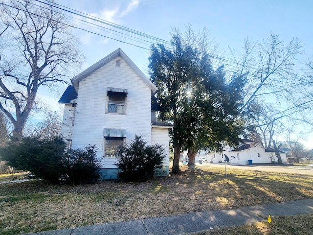 view of side of home