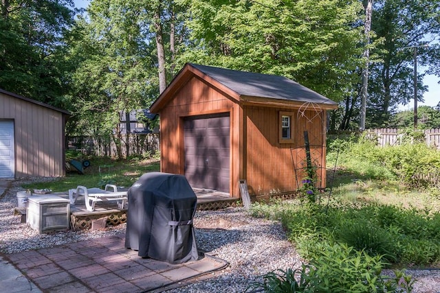 view of outbuilding