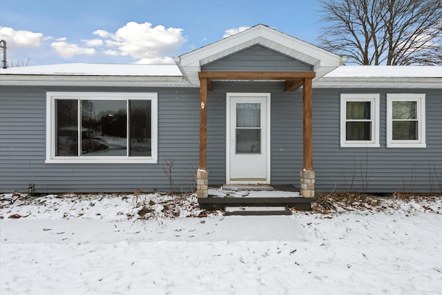 view of front of house