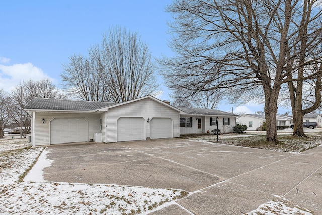 view of front facade with a garage