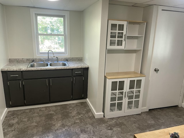 kitchen featuring sink