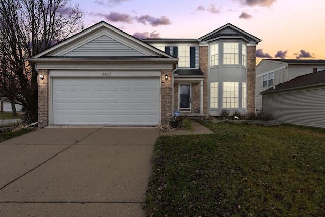 view of front of house featuring a garage