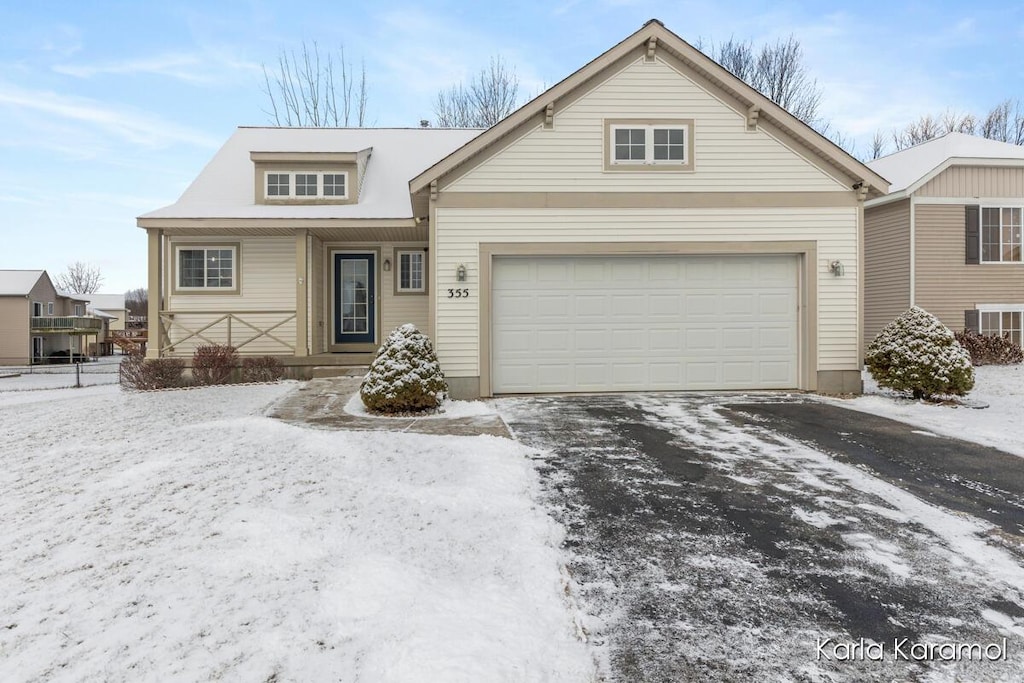 view of front of home featuring a garage