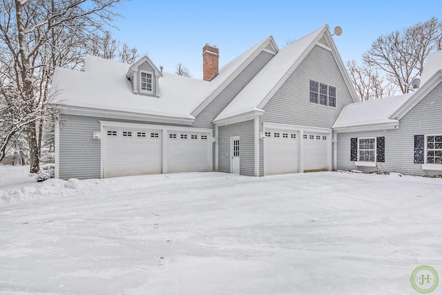 view of front of home featuring a garage