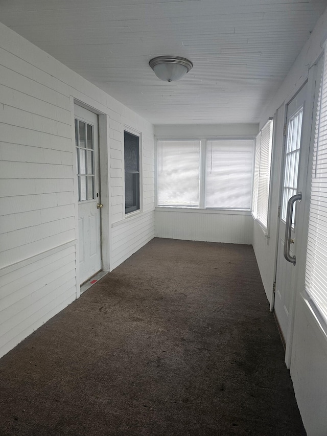 view of unfurnished sunroom