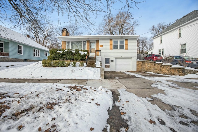 view of front of house with a garage