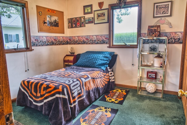 view of carpeted bedroom