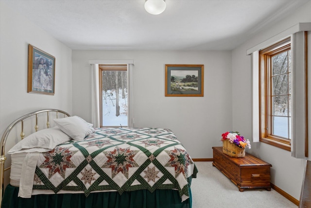 view of carpeted bedroom