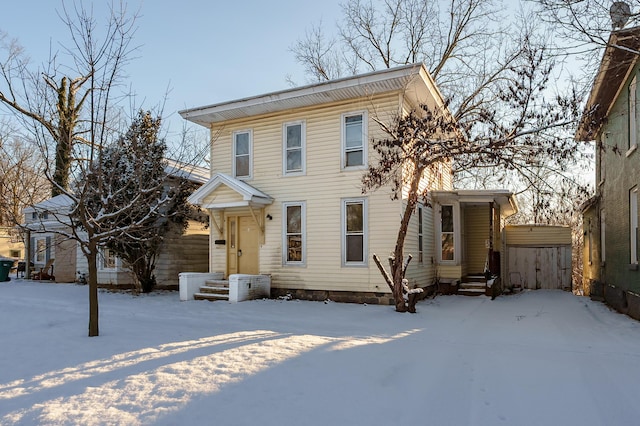 view of front of house