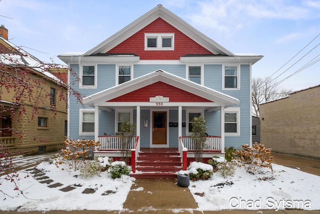 view of front of house featuring covered porch