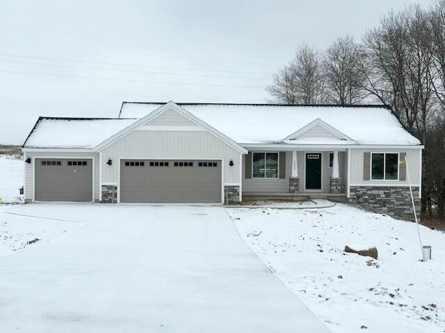 view of front of home featuring a garage