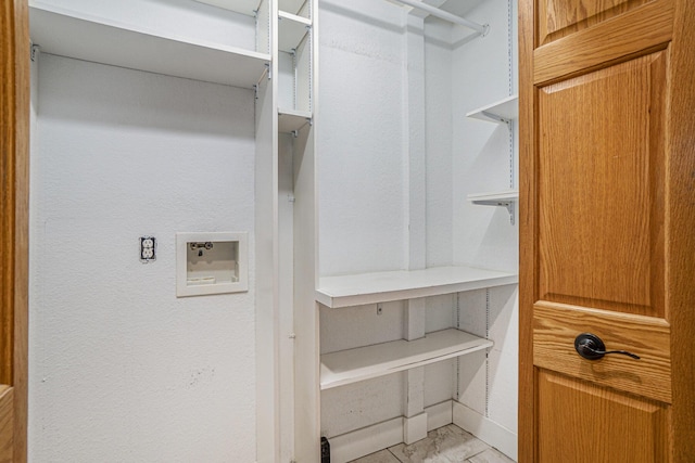 laundry room featuring washer hookup