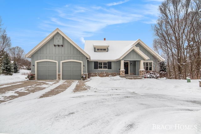 view of front of home with a garage