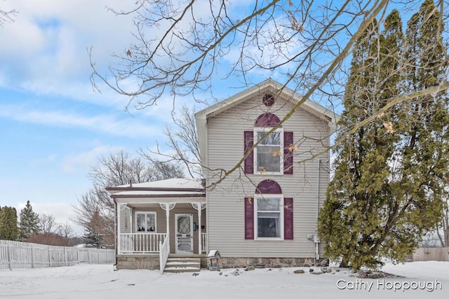 view of front of house with covered porch