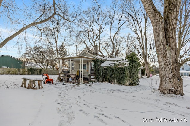 exterior space with a porch