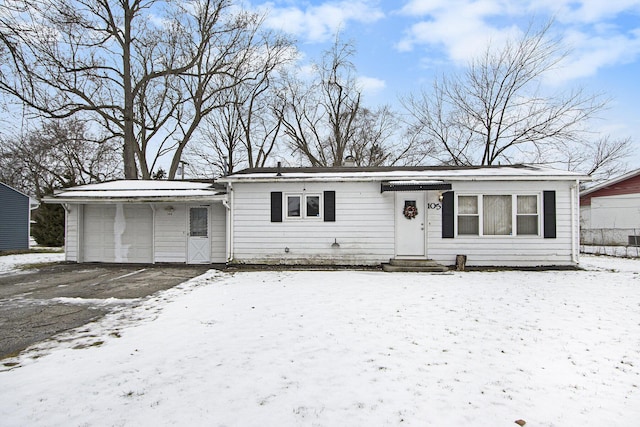 view of front of home featuring a garage