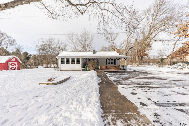 view of front of property with a porch