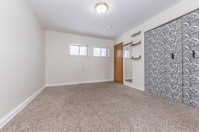 empty room with carpet