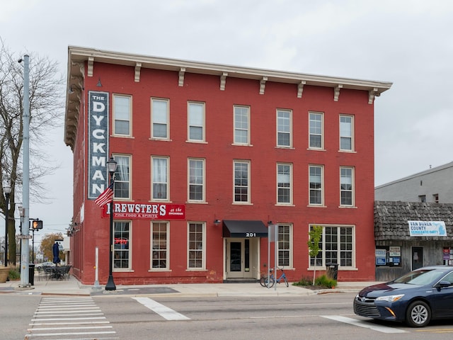 view of building exterior