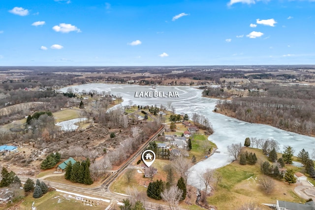 bird's eye view with a water view