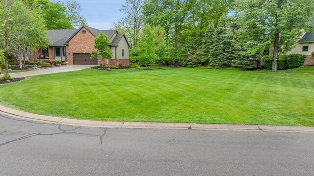 4275 Forest Valley Ct, Waterford, MI 48328 - photo 5