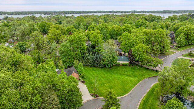 4275 Forest Valley Ct, Waterford, MI 48328 - photo 12