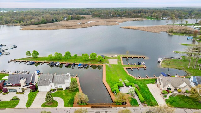 4275 Forest Valley Ct, Waterford, MI 48328 - photo 13