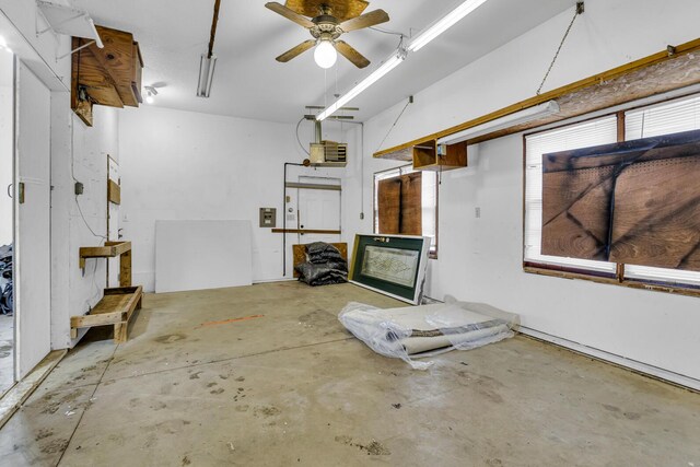 garage featuring ceiling fan