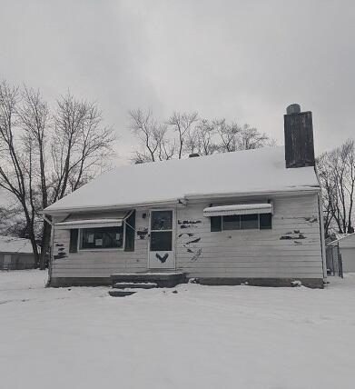 view of single story home