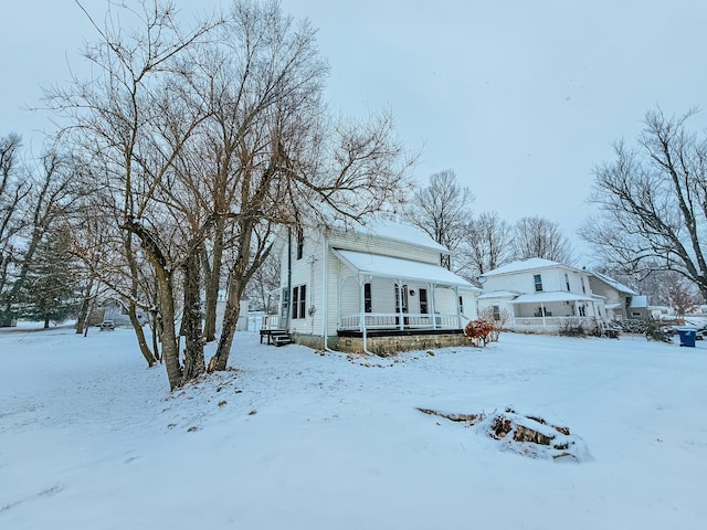 view of front of home with covered porch