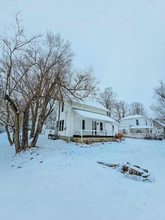 view of front of house with covered porch