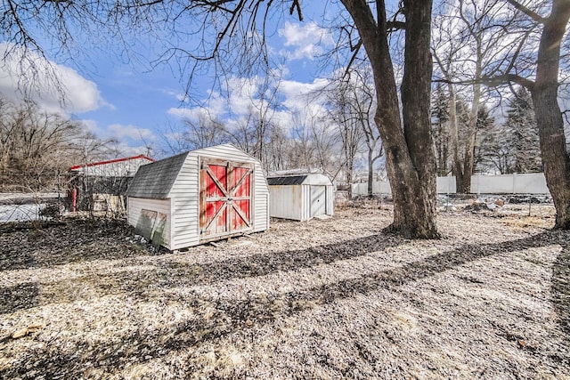 view of outbuilding