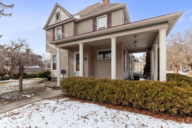 view of front of house with a porch