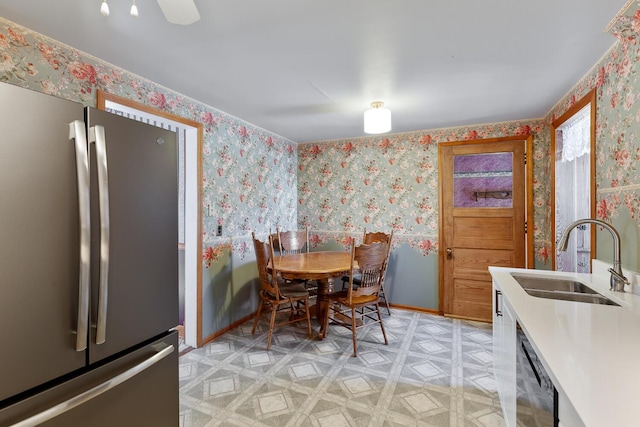 dining area featuring sink