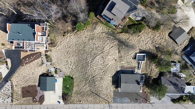 134 Prospect St, Grand Haven, MI 49417 - photo 9
