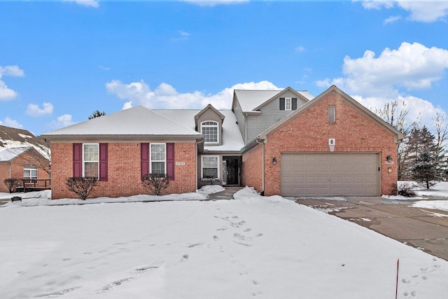 view of front property featuring a garage