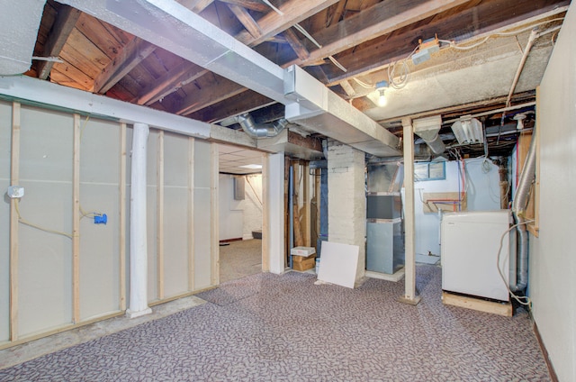 basement with washer / clothes dryer