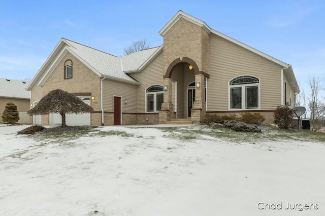 view of front of house featuring a garage