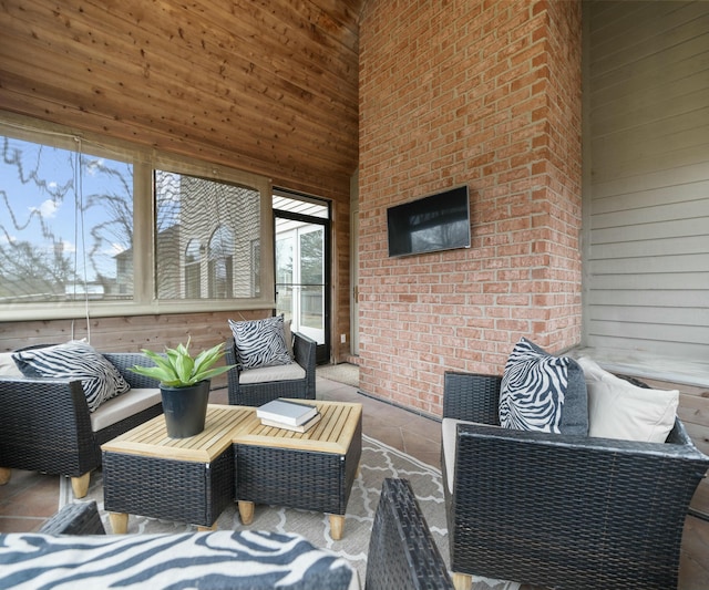 view of sunroom / solarium